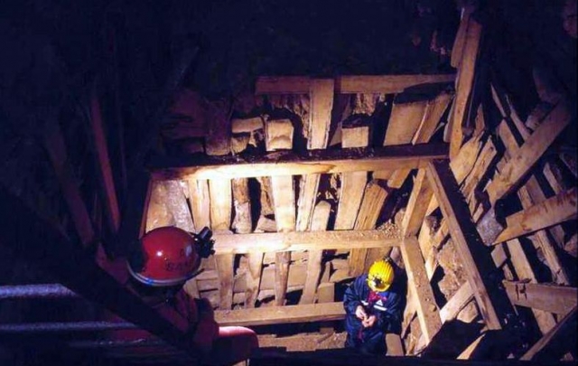  L Other Sardinia Speleology 